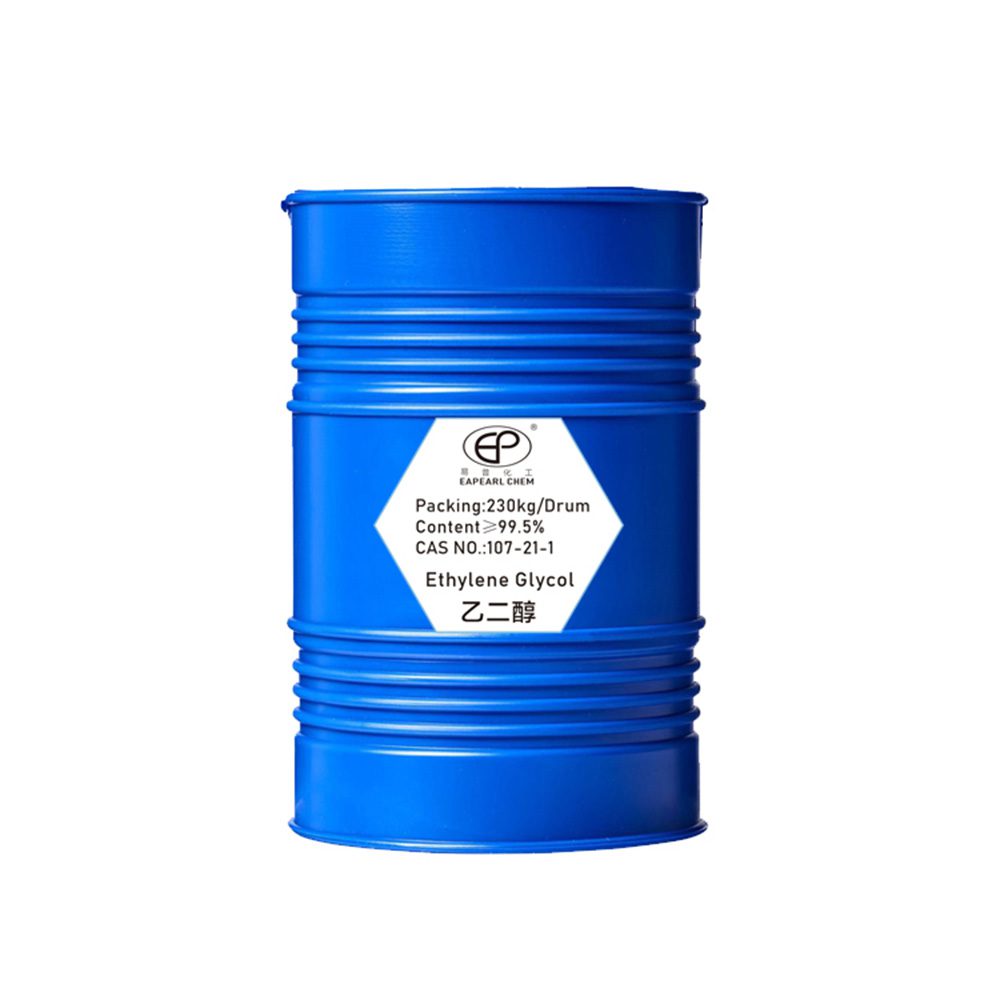 Blue barrel of Eapearl Chem's ethylene glycol, marked with product information and company branding.